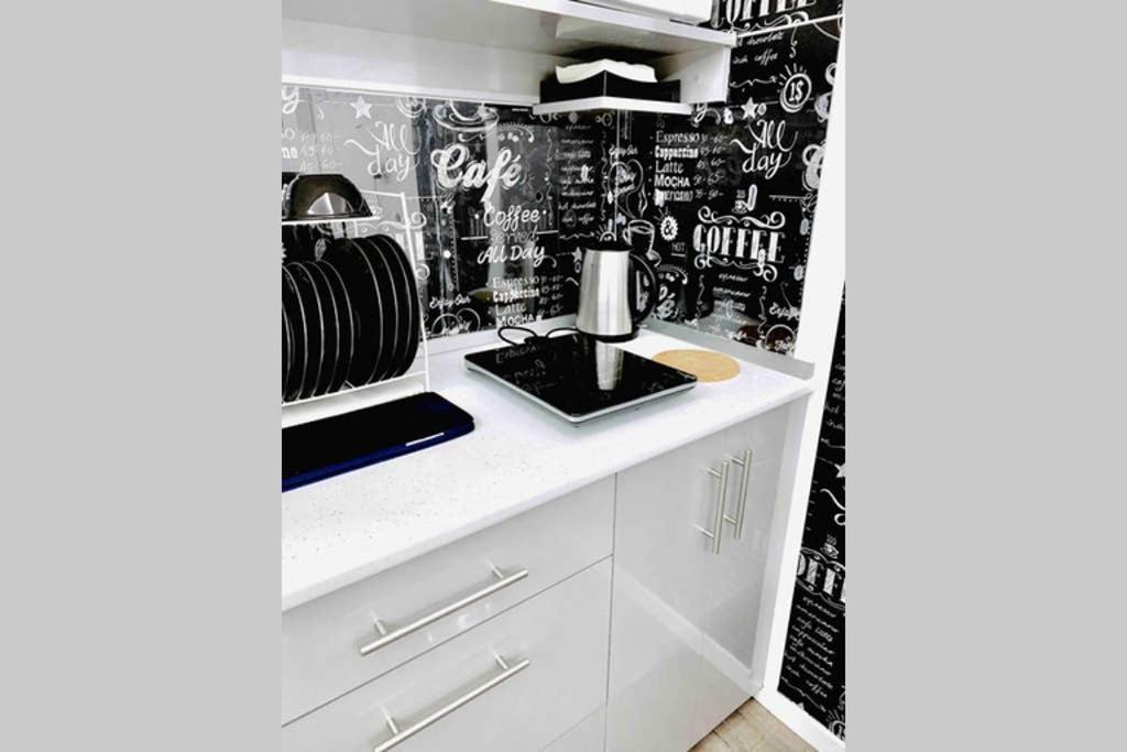 Apartamento Moderno Tipo Semisotano En Playa Las Canteras Con Wifi Λας Πάλμας ντε Γκραν Κανάρια Εξωτερικό φωτογραφία